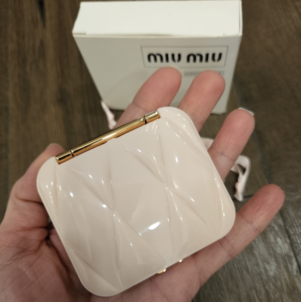 Nib Miu Miu Blush Pink Compact With Pouch - image 4